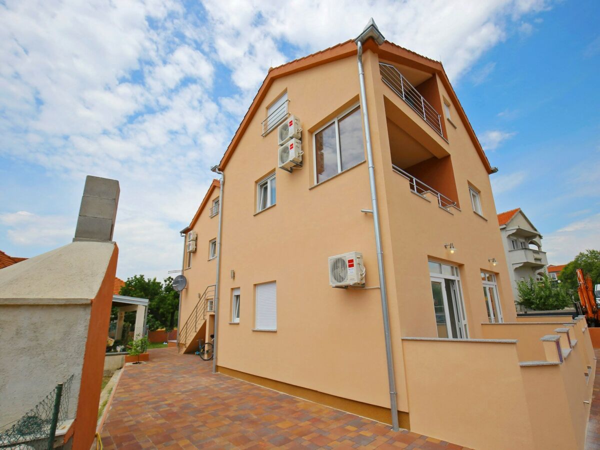 Apartment Apartments Kapetan -  Standard Studio Apartment with Terrace - Outdoor photo 4