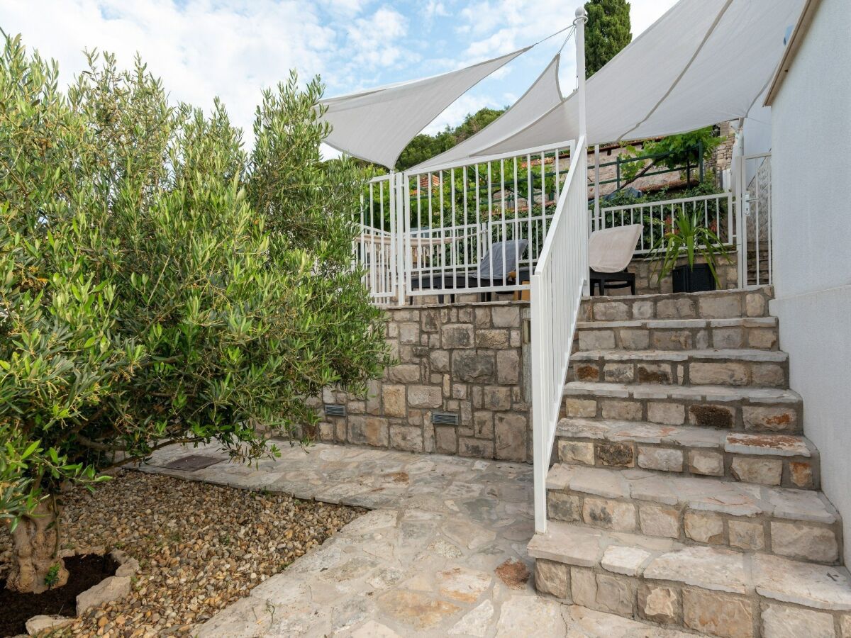 Holiday house Holiday Home Lea - Three Bedroom Holiday Home with Terrace and Sea View