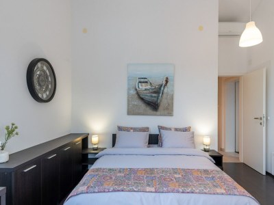 Holiday house Holiday Home Lea - Three Bedroom Holiday Home with Terrace and Sea View - Features photo 13