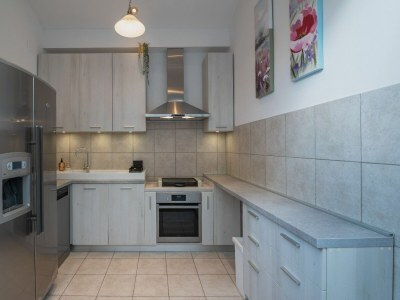 Holiday house Holiday Home Lea - Three Bedroom Holiday Home with Terrace and Sea View - Features photo 25