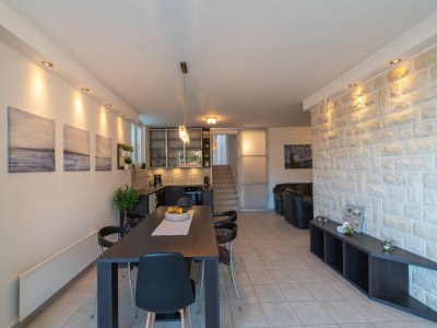 Holiday house Holiday Home Lea - Three Bedroom Holiday Home with Terrace and Sea View - Features photo 31