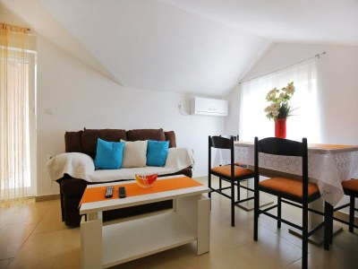 Apartment Apartments Kapetan - Comfort Studio Apartment with Terrace - Features photo 19