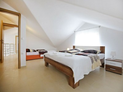 Apartment Apartments Kapetan - Comfort Studio Apartment with Terrace - Features photo 35