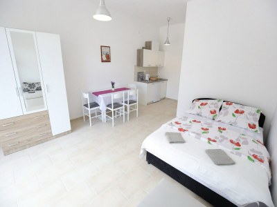 Apartment Apartments Kapetan - Comfort Studio Apartment with Terrace - Features photo 37