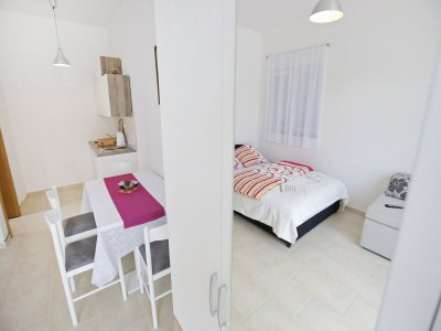 Apartment Apartments Kapetan - Comfort Studio Apartment with Terrace - Features photo 49