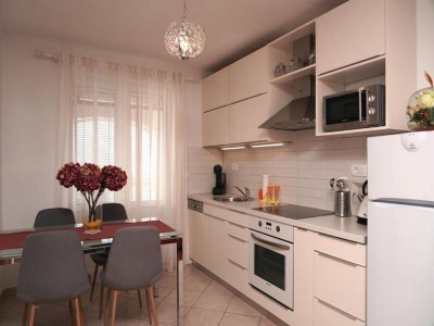 Apartment Apartment MARIJANA - Two bedroom Apartment with Terrace - Features photo 15