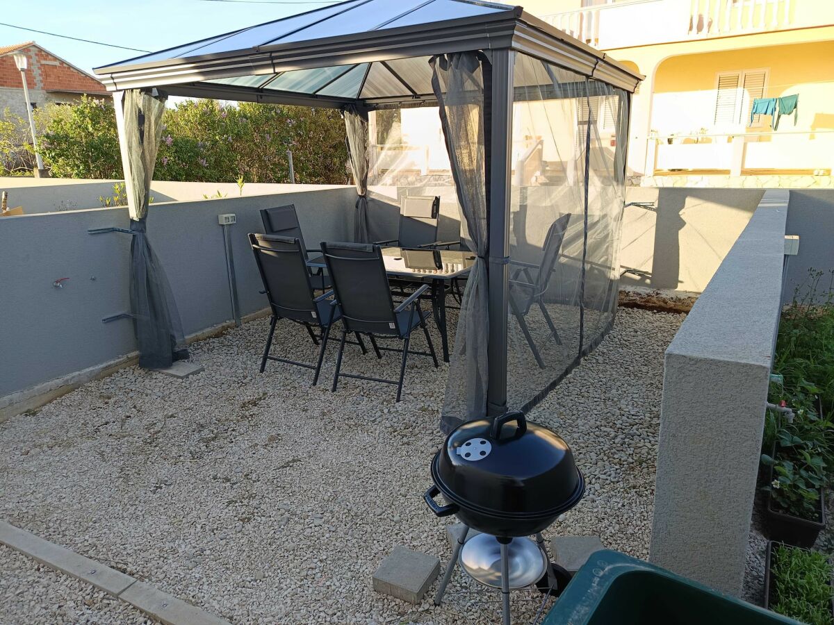 Apartment Cozy Apartment Bili - Two Bedroom Apartment - Outdoor photo 2