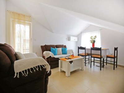 Apartment Apartments Kapetan - Two Bedroom Apartment with Terrace - Outdoor photo 23