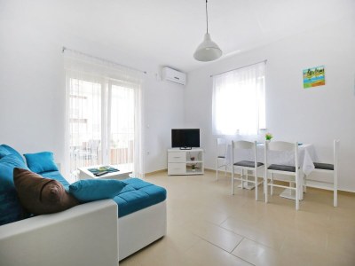 Apartment Apartments Kapetan - Two Bedroom Apartment with Terrace - Outdoor photo 37