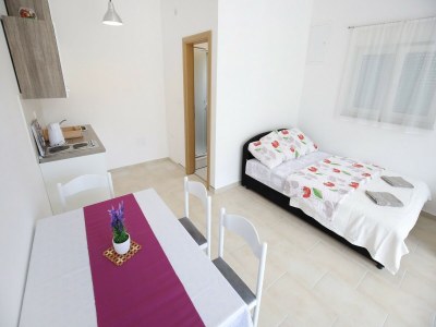 Apartment Apartments Kapetan - Two Bedroom Apartment with Terrace - Outdoor photo 78