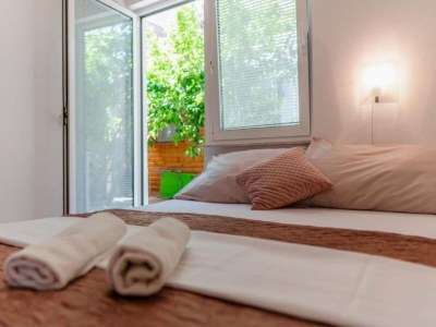 Apartment Leček Cozy Apartments - Two Bedroom 1 - Features photo 13