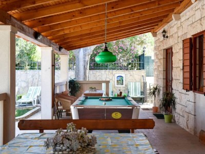 Holiday house Peaceful Island Haven with Pool, BBQ & Games Area - Four Bedroom Holiday Home - Outdoor photo 25