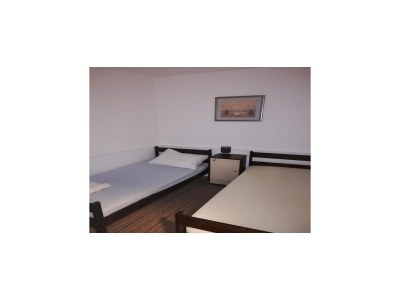 Apartment 2 bedroom apartment with terrace - Features photo 13