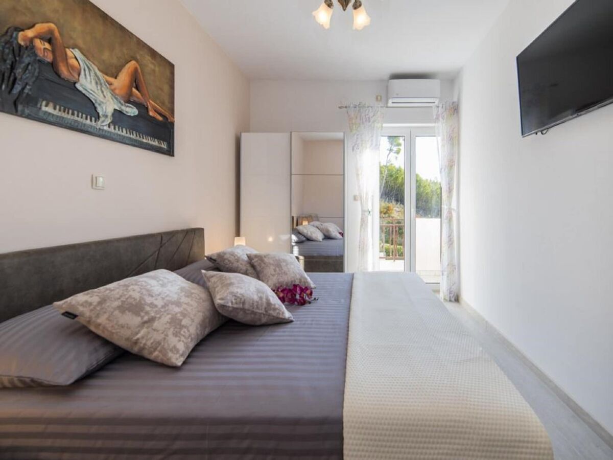 Apartment Apartments Tafra - One Bedroom Apartment - Features photo 4