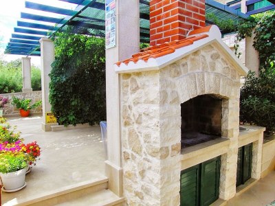 Apartment Apartments Gracin - One Bedroom Apartment with Terrace (A1) - Outdoor photo 23