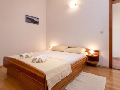 Apartment Dolac Green Side Apartments - Two Bedroom Apartment 2 - Features photo 5