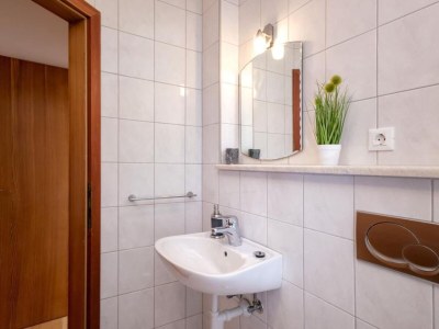 Apartment Dolac Green Side Apartments - Two Bedroom Apartment 2 - Features photo 15