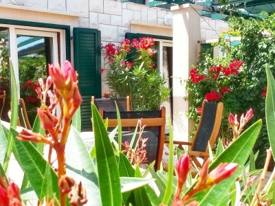 Apartment Apartments Gracin - Premium One Bedroom Apartment with Terrace (A3) - Outdoor photo 4