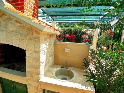 Apartment Apartments Gracin - Premium One Bedroom Apartment with Terrace (A3) - Outdoor photo 28