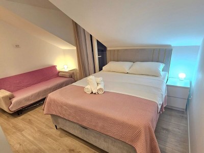 Apartment Penthouse Apartment Dijana - One Bedroom Apartment with Terrace - Features photo 20