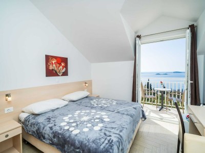 Apartment Villa Samba - Two Bedroom Apartment with Balcony and Sea View - Features photo 12