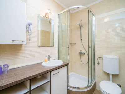 Apartment Villa Samba - Two Bedroom Apartment with Balcony and Sea View - Features photo 18