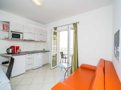 Apartment Villa Samba - Two Bedroom Apartment with Balcony and Sea View - Features photo 25