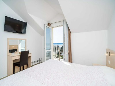 Apartment Villa Samba - Two Bedroom Apartment with Balcony and Sea View - Features photo 29