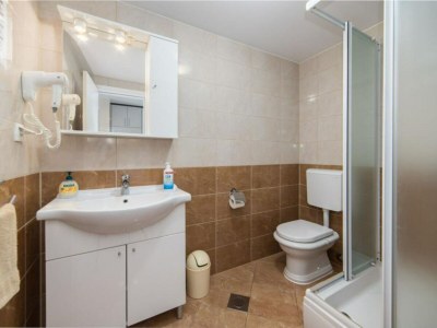 Apartment Apartments Nmn - Studio Apartment with Balcony 2 - Features photo 19