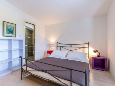 Villa Serene Rural Villa with Pool, Sun Deck, and Children's Play Area - Five Bedroom Villa - Features photo 29