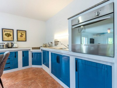 Villa Serene Rural Villa with Pool, Sun Deck, and Children's Play Area - Five Bedroom Villa - Features photo 34