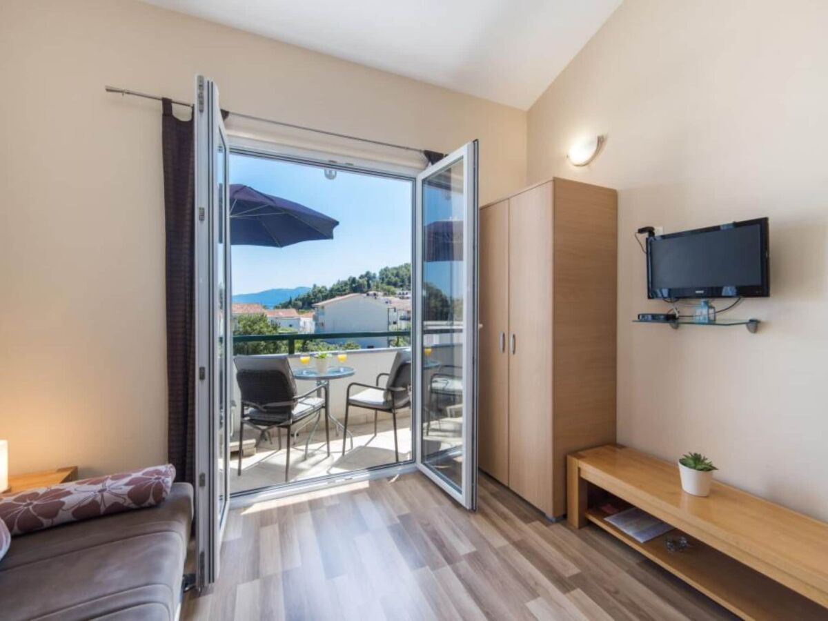 Apartment Apartments Nmn - Studio Apartment with Balcony 3 - Outdoor photo 2