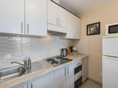 Apartment Apartments Nmn - Studio Apartment with Balcony 3 - Features photo 13