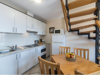 Apartment Apartments Nmn - Studio Apartment with Balcony 3 - Features photo 14