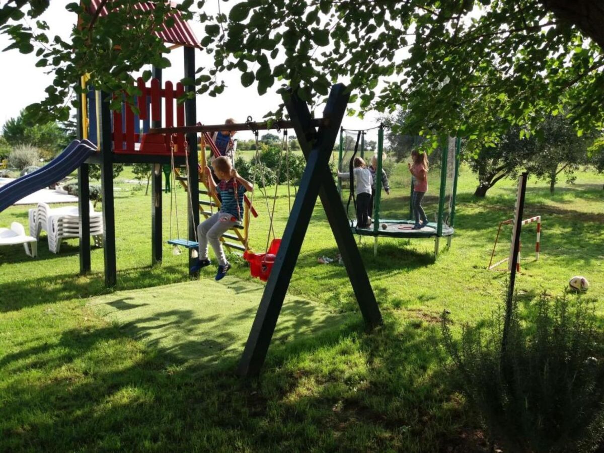 Apartment Authentic Istrian Rooms for Unforgettable Stays - Triple Room - Outdoor photo 4