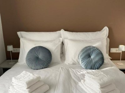 Apartment One Bedroom Apartment with Balcony and City View - Features photo 23