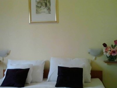 Apartment Apartments Štrbić - One Bedroom Apartment - Mely - Features photo 15