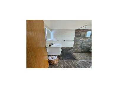 Holiday house Holiday Home Sunrise - Three Bedroom Holiday Home - Features photo 41