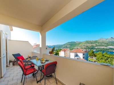 Apartment Apartments Meri & Karla - Two Bedroom Apartment with Balcony and Bridge View - Outdoor photo 6