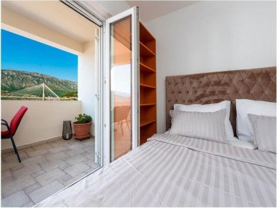 Apartment Apartments Meri & Karla - Two Bedroom Apartment with Balcony and Bridge View - Features photo 20