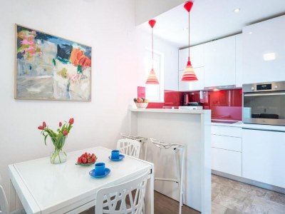 Apartment Apartments Meri & Karla - Two Bedroom Apartment with Balcony and Sea View - Features photo 17