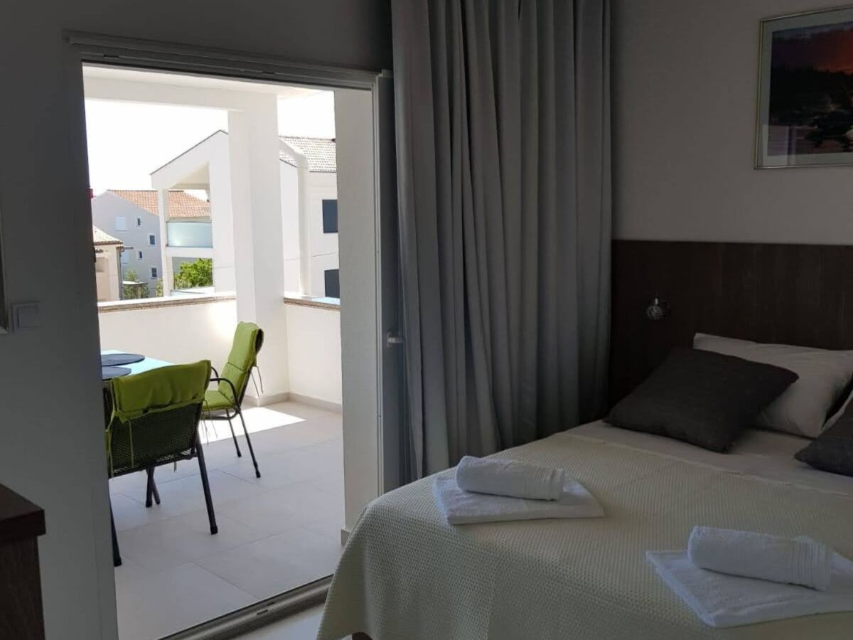 Apartment Two-Bedroom Apartment With Sea View - Features photo 2