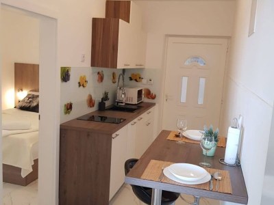 Apartment Two-Bedroom Apartment With Sea View - Features photo 8