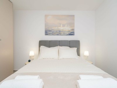 Apartment Modern City Escape - Two Bedroom Apartment with Balcony - Features photo 17