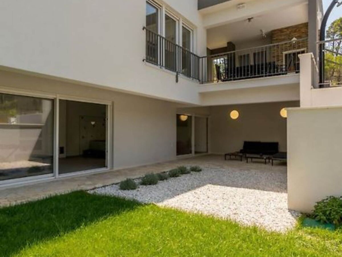 Villa Modern & Stylish Villa with Private Pool - Four Bedroom Villa with Pool - Outdoor photo 4