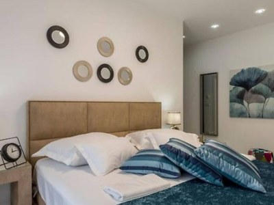 Villa Modern & Stylish Villa with Private Pool - Four Bedroom Villa with Pool - Features photo 17