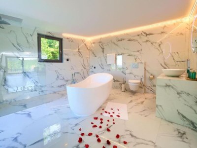 Villa Wellness Villa- Four Bedroom Villa with Swimming pool - Features photo 23