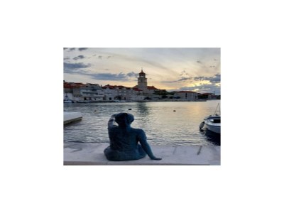 Apartment Two Bedroom Apartment with Balcony - Outdoor photo 11