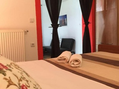 Apartment Studio Apartment with Terrace and Pool - Features photo 7