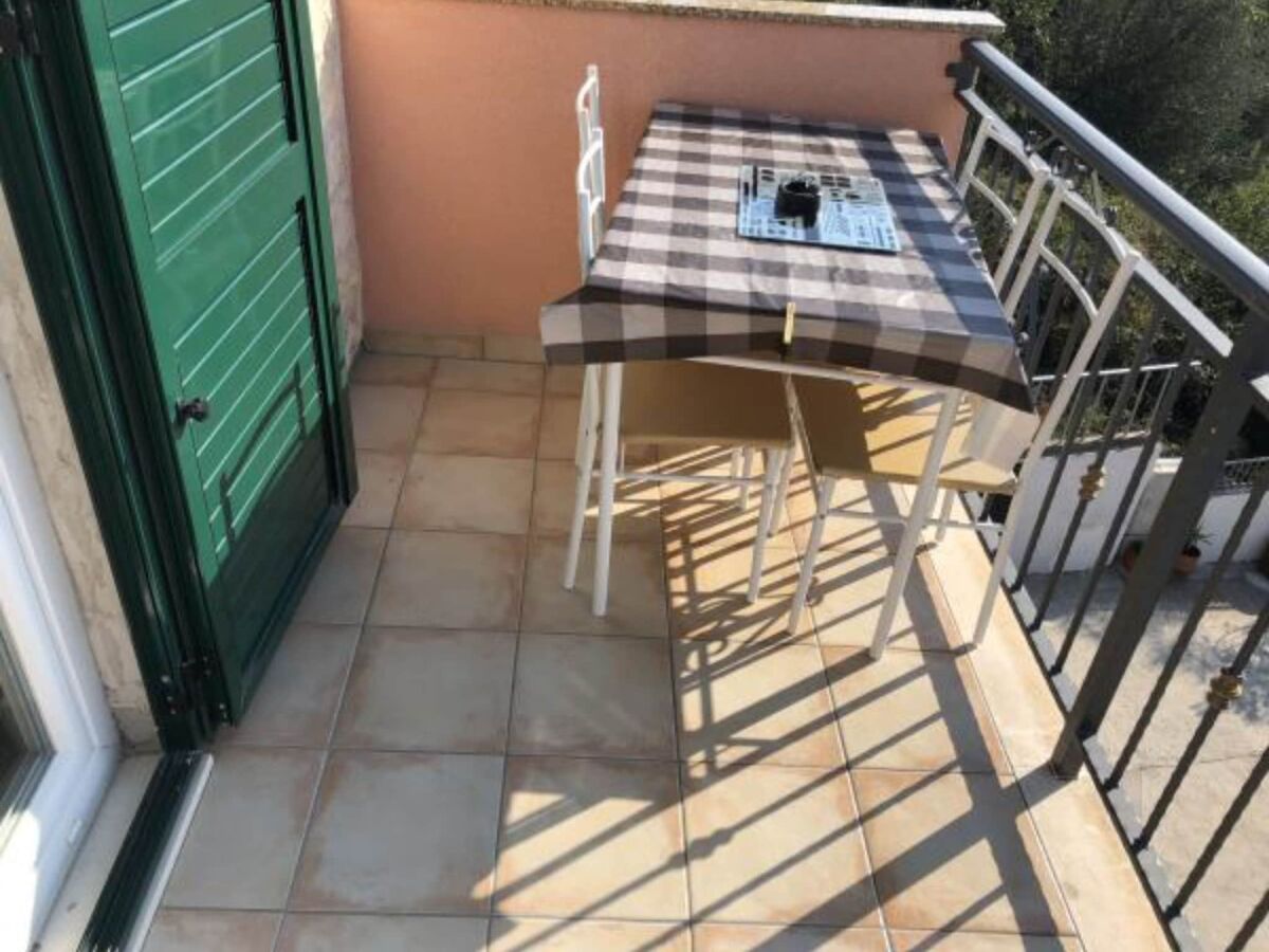 Apartment Apartmani Villa Borzic - One Bedroom Apartment with Terarce and Sea View - Outdoor photo 4